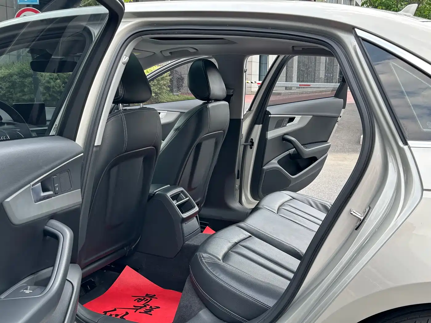 Audi A4L 2018 30th Anniversary 40 TFSI Progressive фото 7