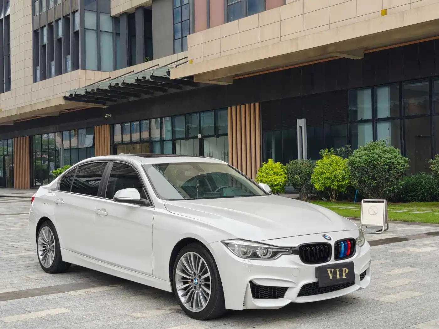 BMW 3 Series 2019 320Li Fashion Type фото 3