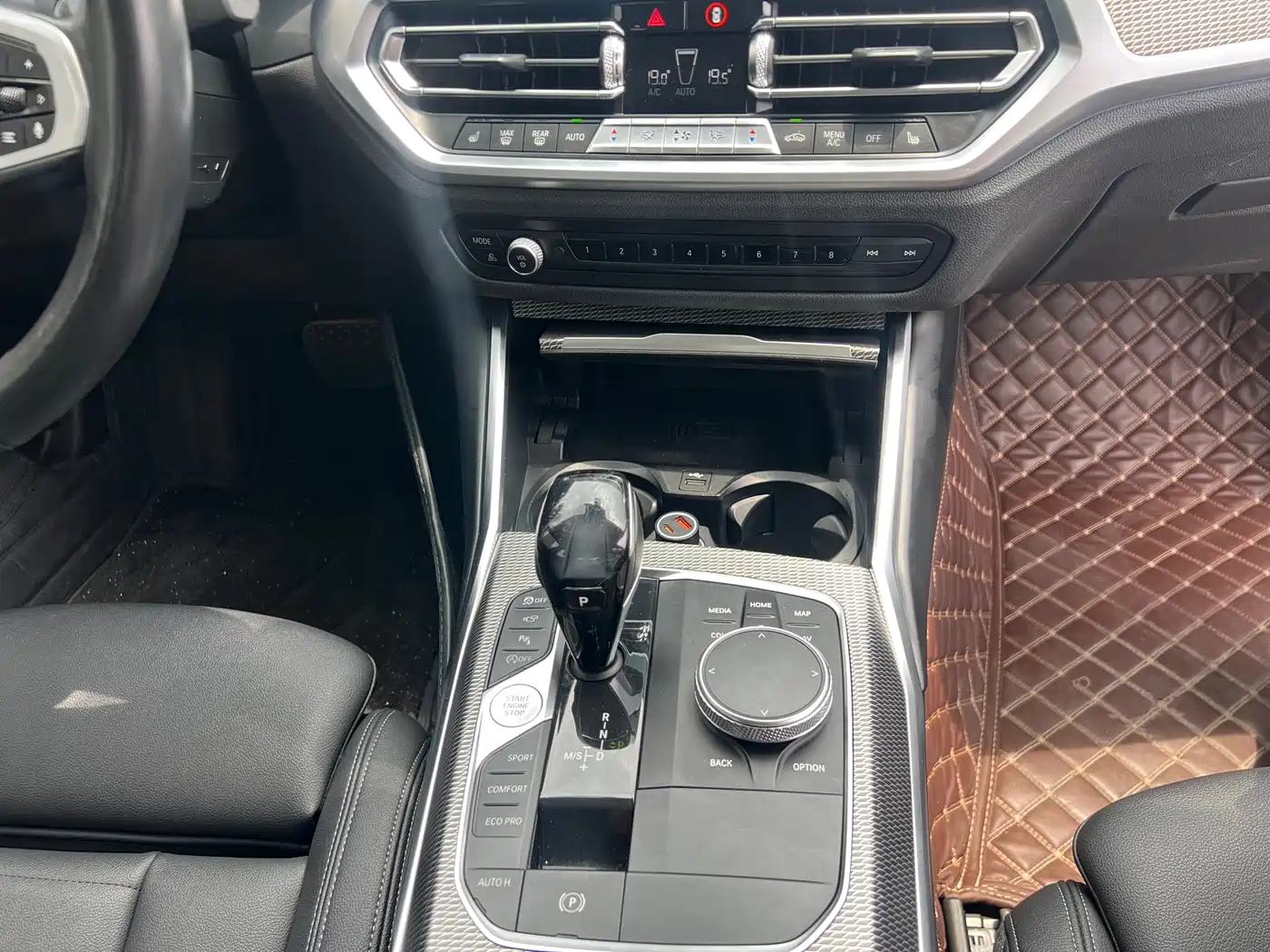 BMW 3 Series 2020 325Li M Sport Black Night Package фото 13