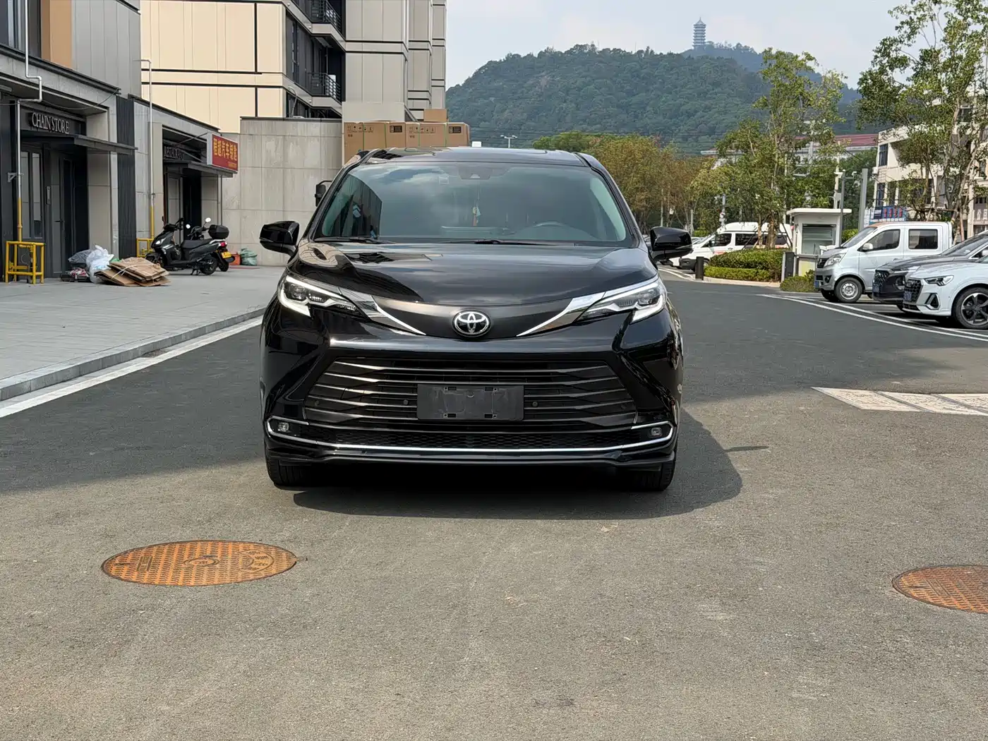 Toyota Sienna 2025 2024 2.5L Hybrid Comfort Edition