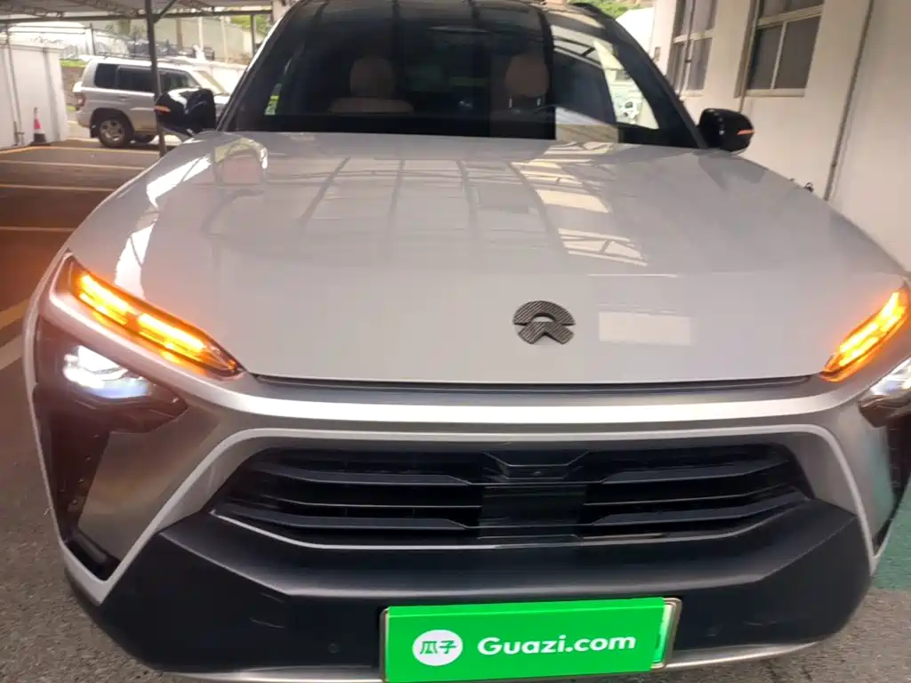 NIO ES8 2021 2020 415KM Signature Edition 6-Seater