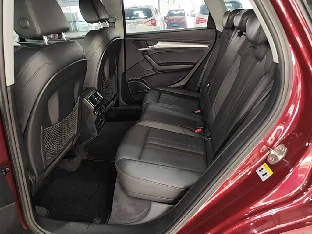Audi Q5L 2019 2018 45 TFSI Exclusive Sport (China V)