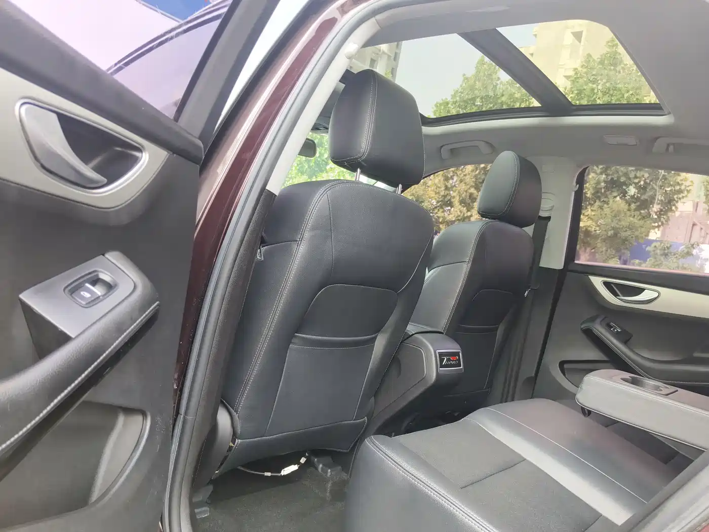 Zotye SR7 2017 2016 1.5T CVT Magic Cube Heart Edition China V