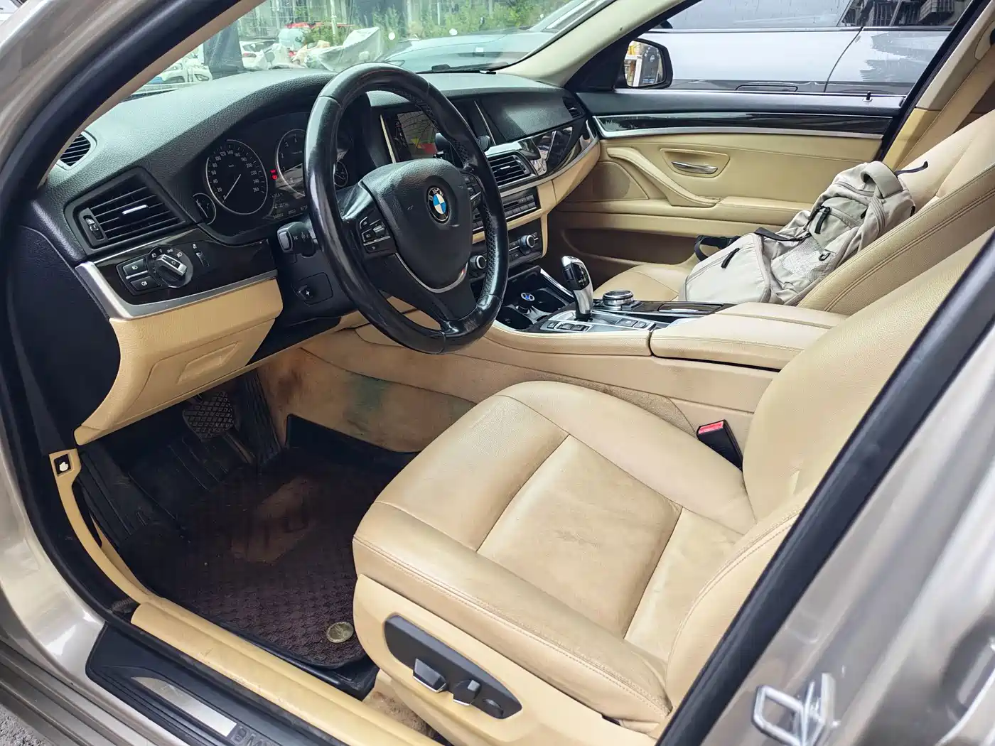 Photo 9 - BMW 5 Series