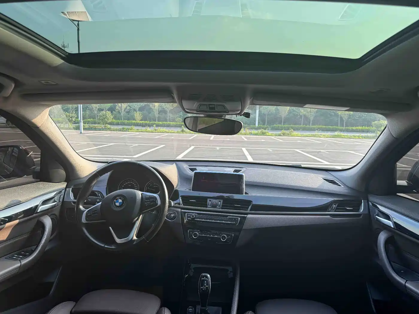 Photo 12 - BMW X2