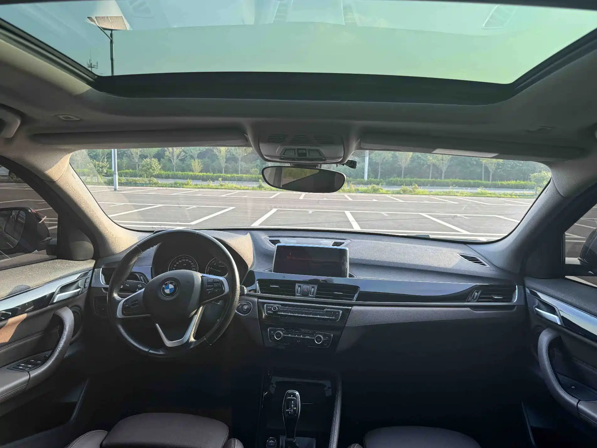Фото 12 - BMW X2