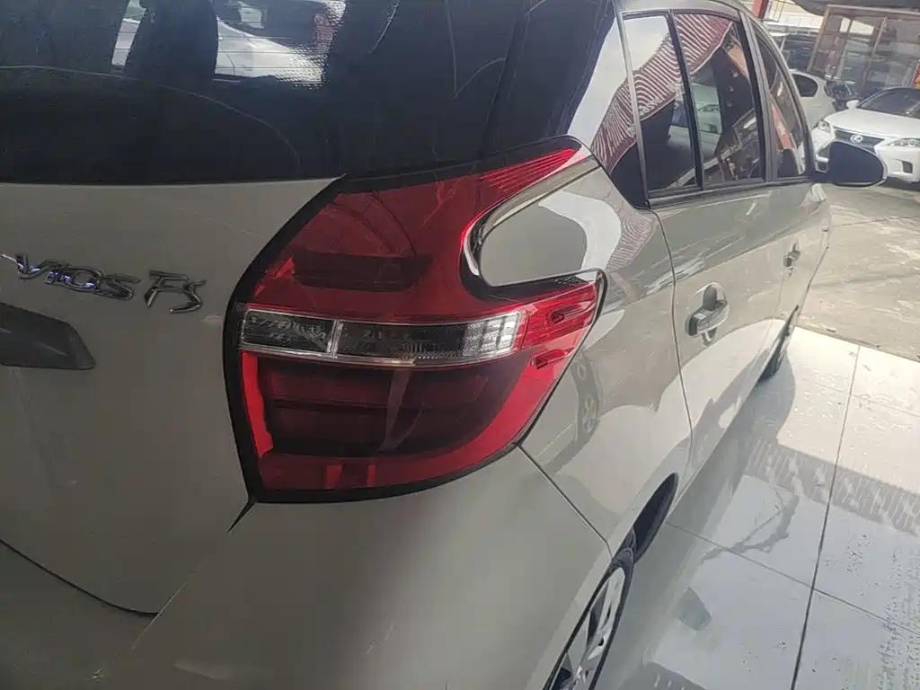 Toyota Vios FS 2018 2017 1.5L CVT Fengchi Edition