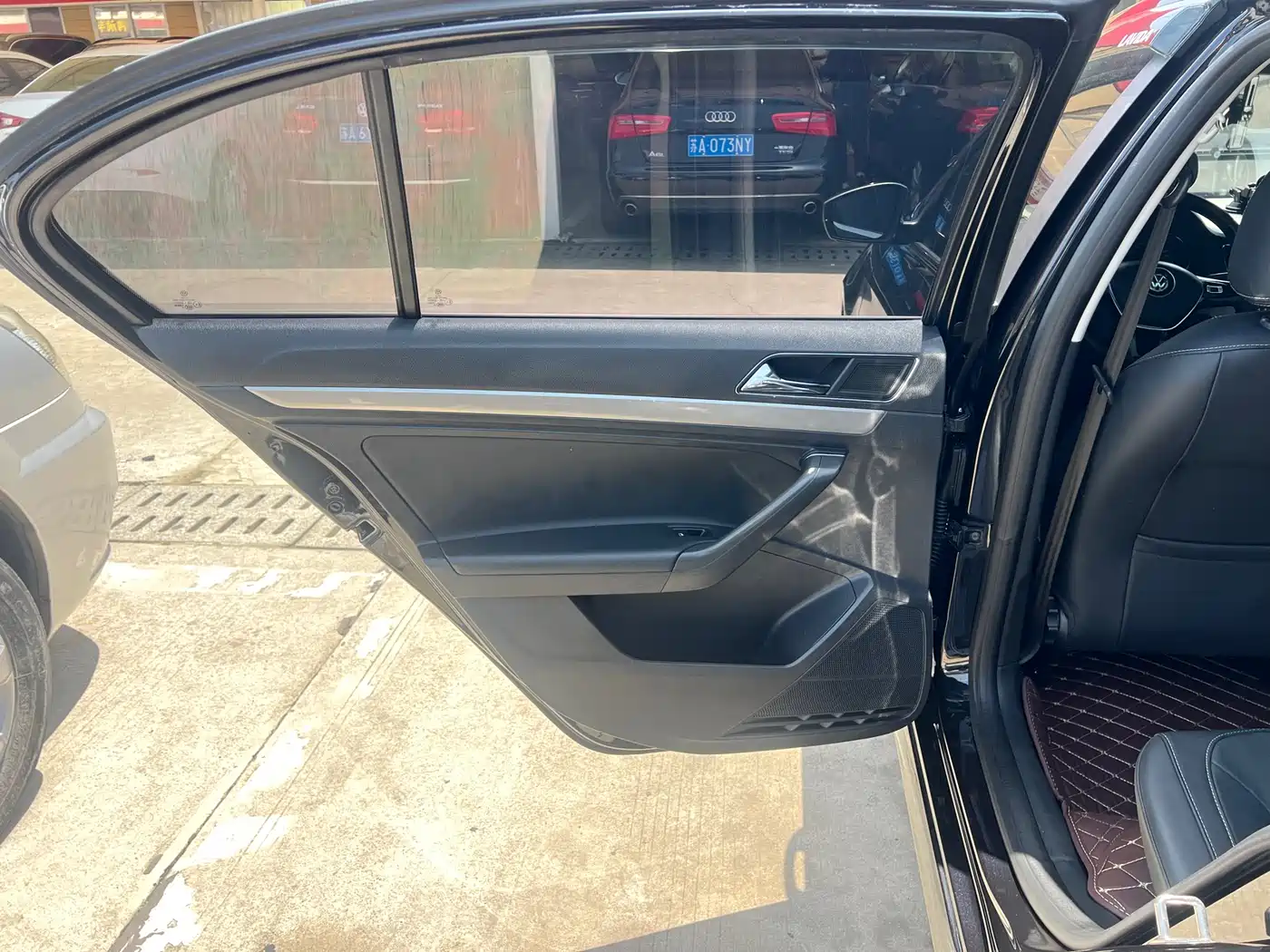 Volkswagen Lavida 2017 1.6L Automatic Trend Edition фото 12