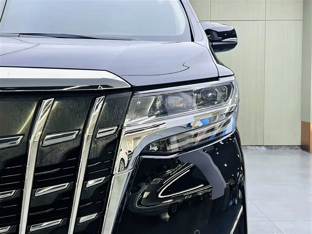 Toyota Alphard 2019 Hybrid 2.5L Premium Edition фото 7
