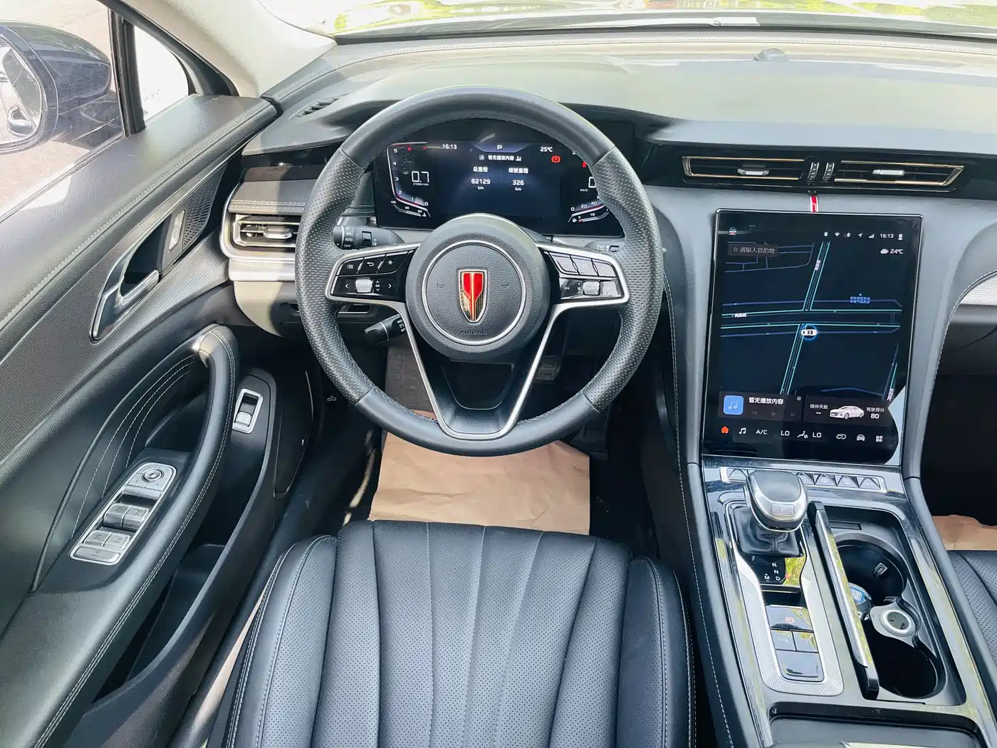 Hongqi H5 2024 1.5T DCT Smart Connect Flag Rhythm Edition фото 10