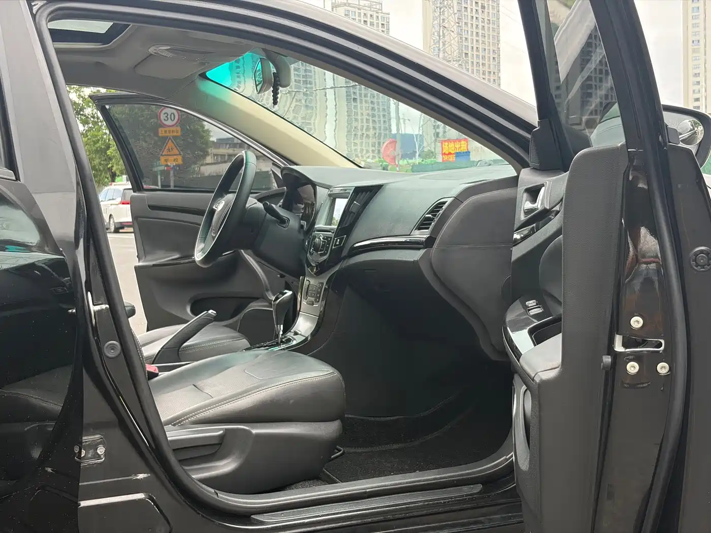 BYD Surui 2015 2015 1.5L Automatic Flagship Model