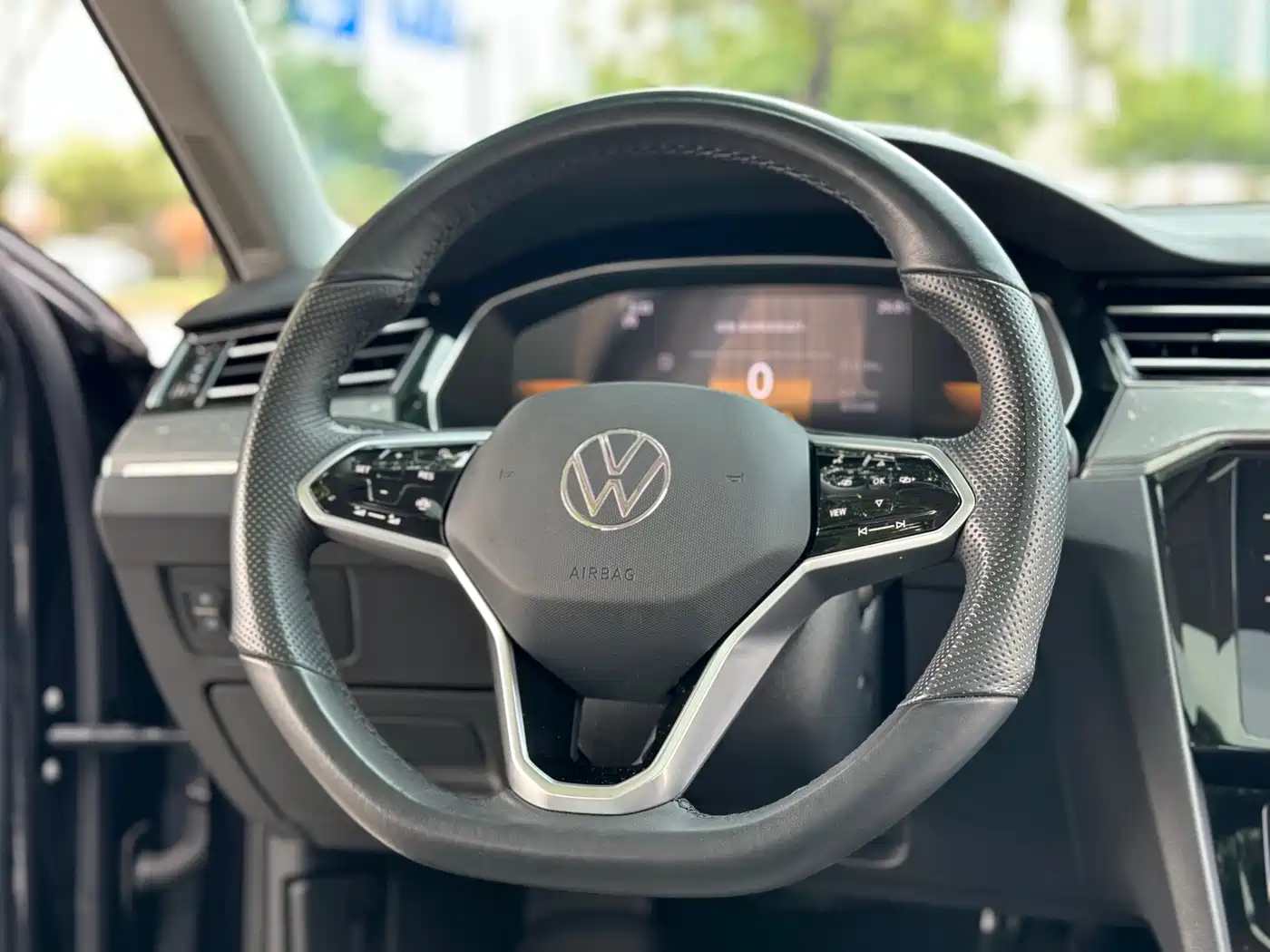 Volkswagen Magotan 2023 2 Million Units Anniversary Edition 330TSI DSG Leading Type фото 13