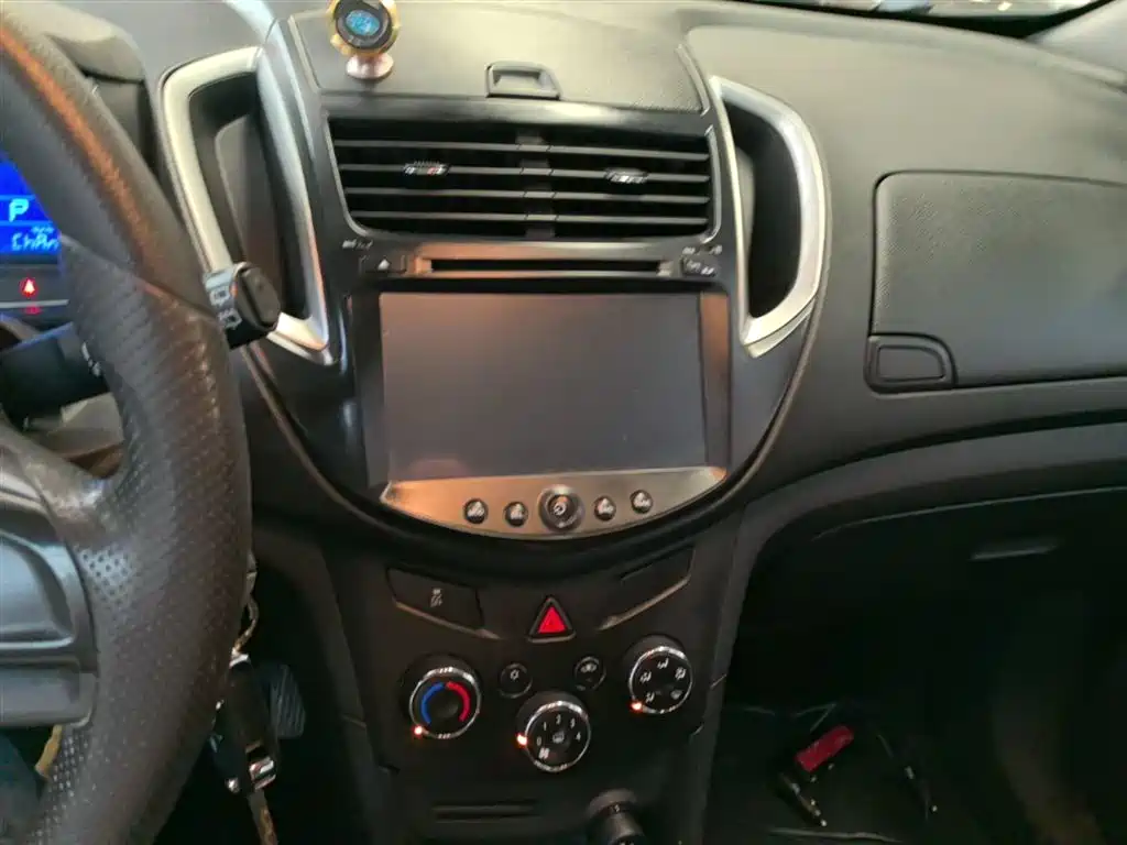 Chevrolet Trax 2014 1.4T Automatic 2WD Comfort фото 13