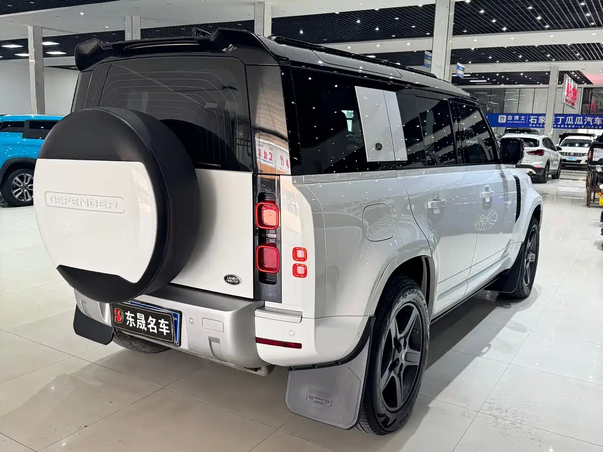LAND ROVER GUARD