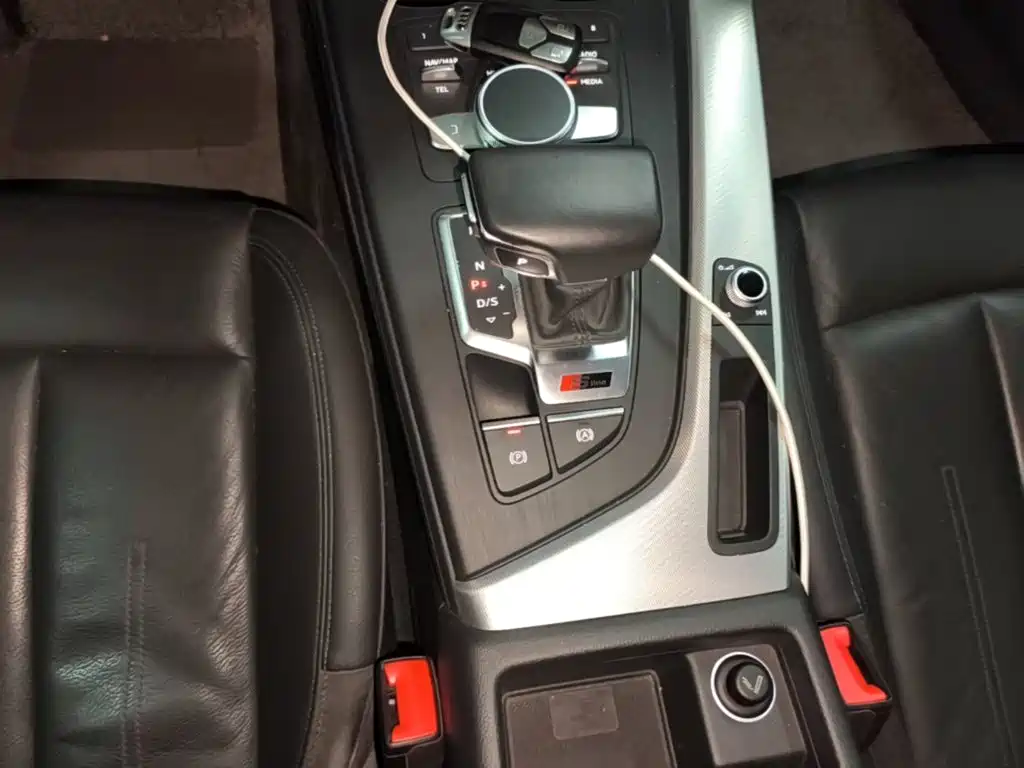 Audi A4 (Import) 2020 2020 Avant Pioneer 40 TFSI Fashion Dynamic