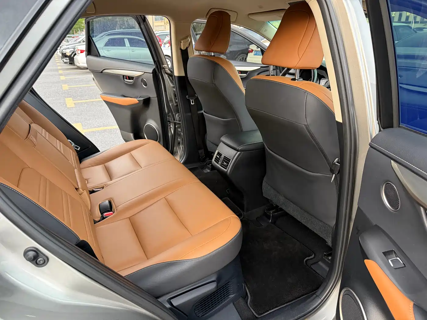 Lexus NX 2018 Model 300 FWD Fengxing Edition фото 12