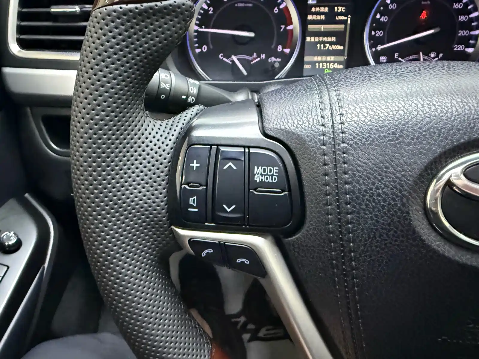 Фото 17 - Toyota Highlander