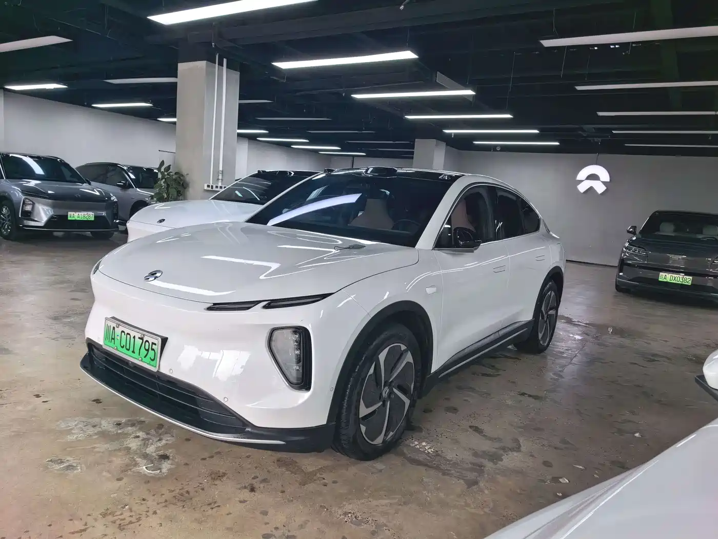 Nio EC6