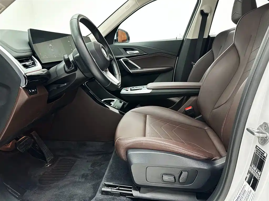 BMW X1 2023 sDrive20Li X Design Package фото 19