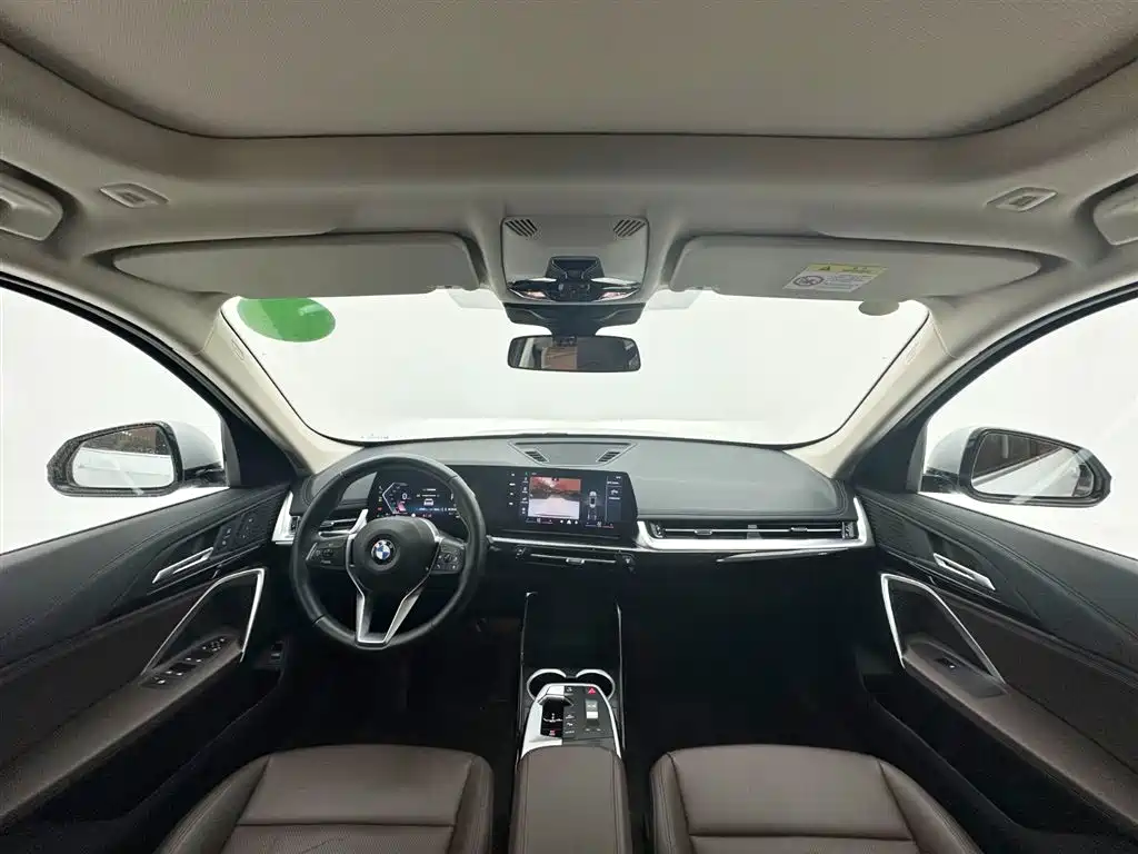 BMW X1 2023 sDrive20Li X Design Package фото 10