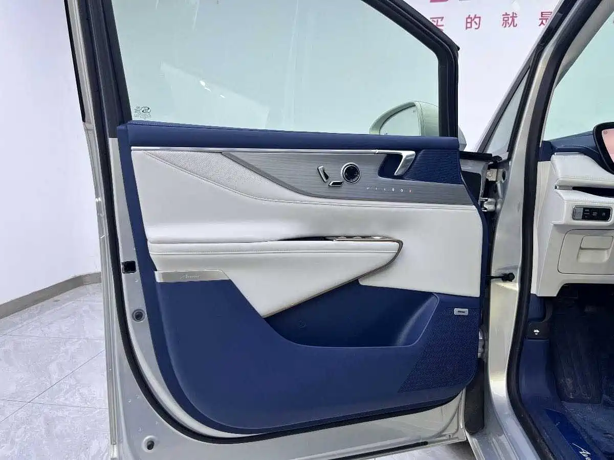 Buick GL8 New Energy 2024 Land Honor Luxury Edition 6-Seater фото 10