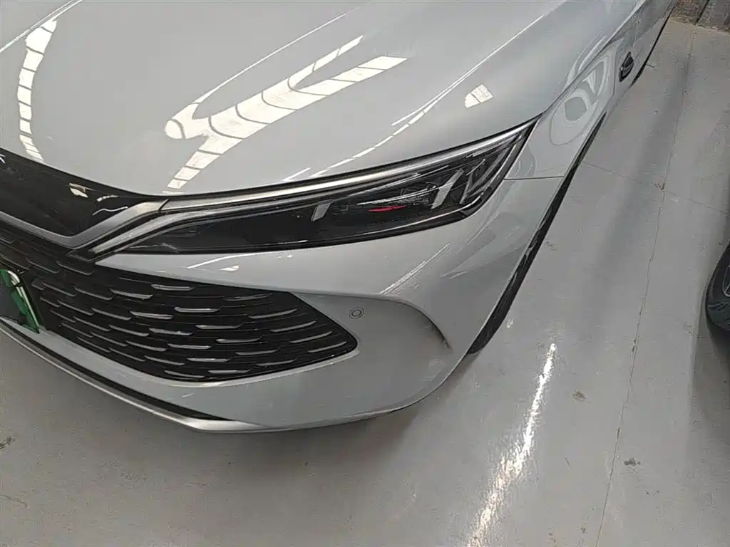 BYD Qin L 2025 DM-i Smart Drive Edition 120KM Surpassing фото 24