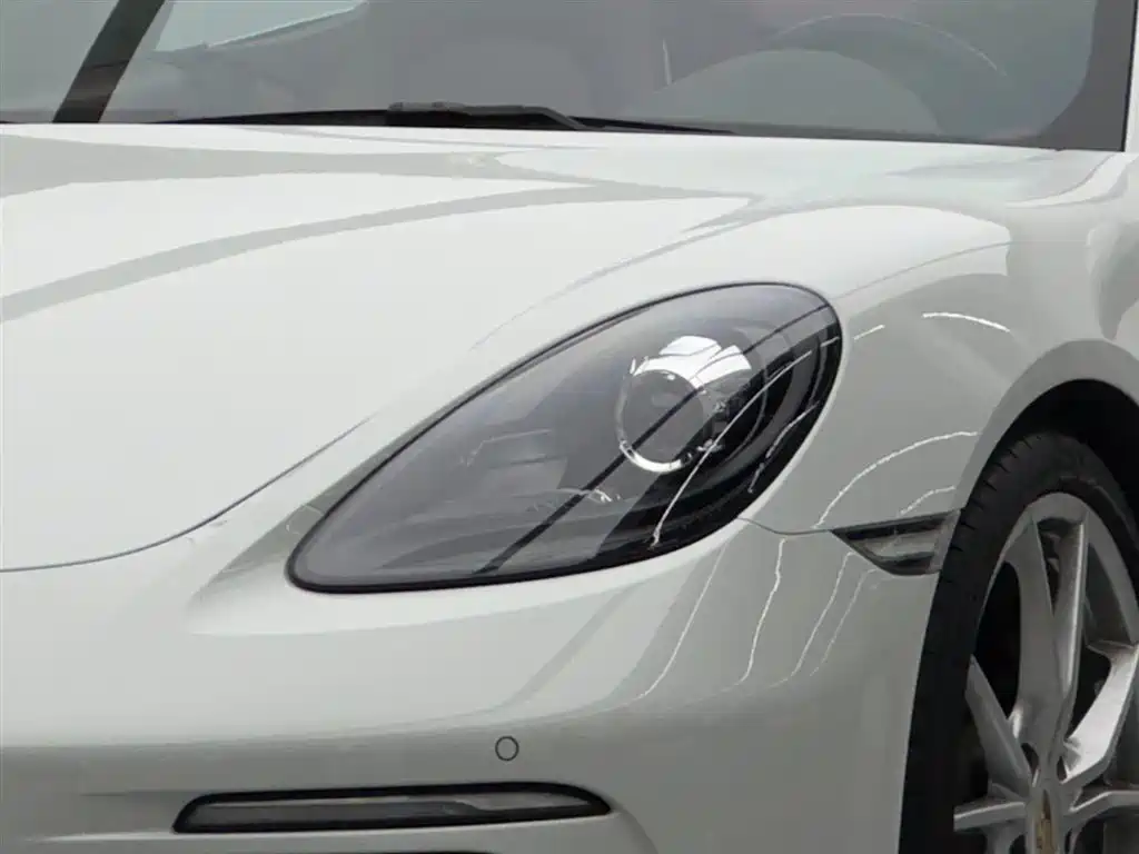 Porsche 718 2022 Boxster 2.0T фото 3