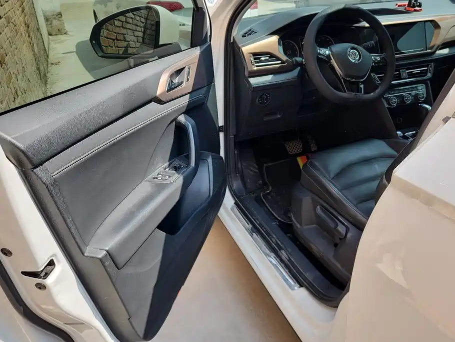 Volkswagen Tharu 2019 2019 330TSI AWD Luxury Edition China VI
