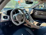 Фото 4 - Aston Martin DB11