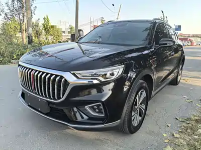 Hongqi HS5
