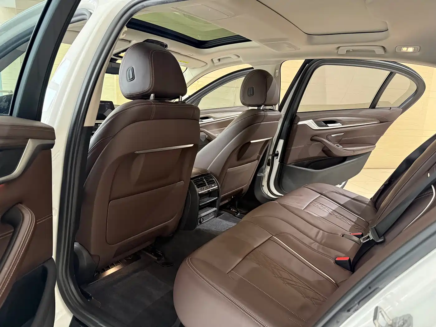 BMW 5 SERIES NEW ENERGY