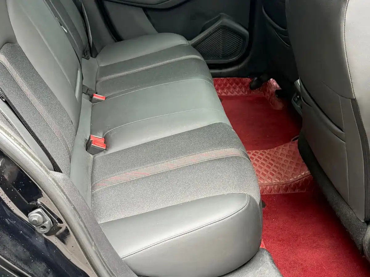 Dongfeng Aeolus Yixuan MAX 2022 2022 1.5T Ultra Cool Dad Edition