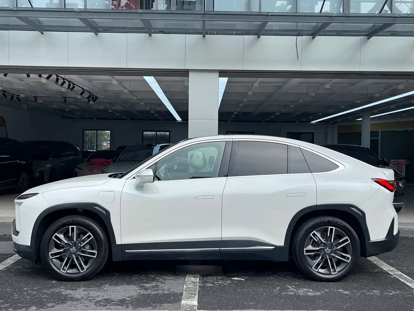 Фото 5 - NIO EC6
