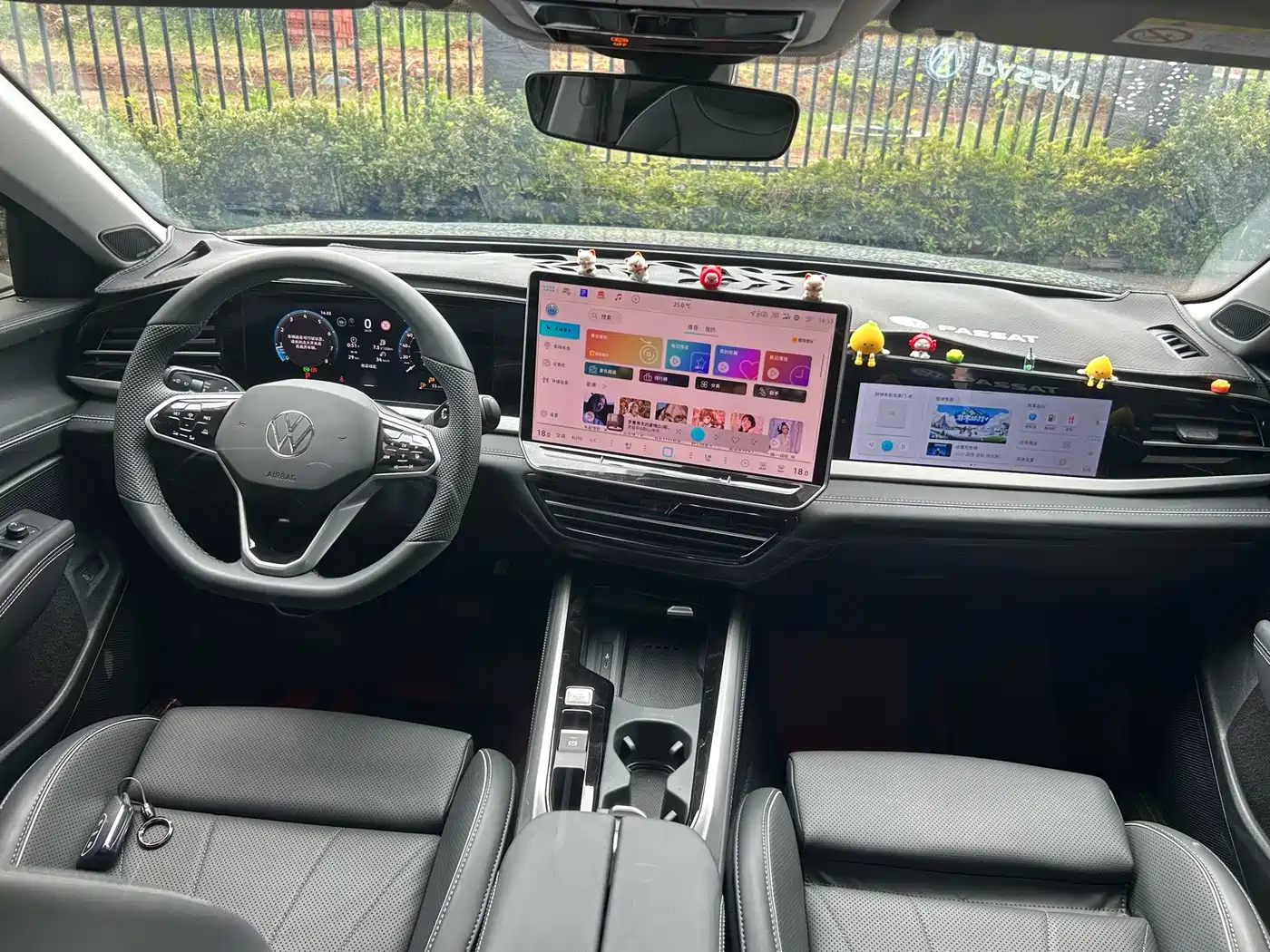 Volkswagen Passat 2026 2025 Pro 380TSI Dragon Fortune Edition