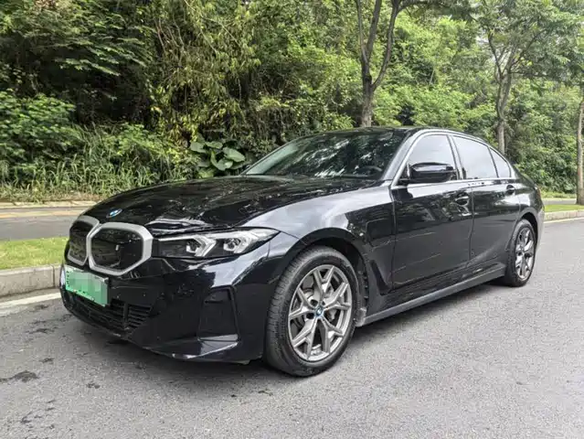 BMW i3 2024
