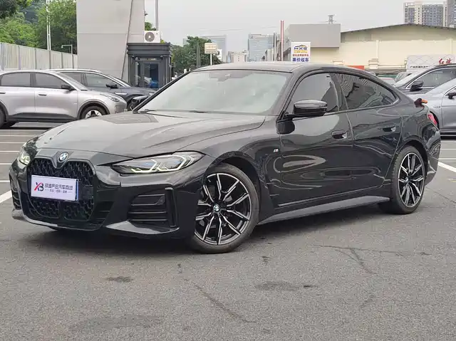 BMW 4 425i Gran Coupe, M Чёрный спорт-пакет