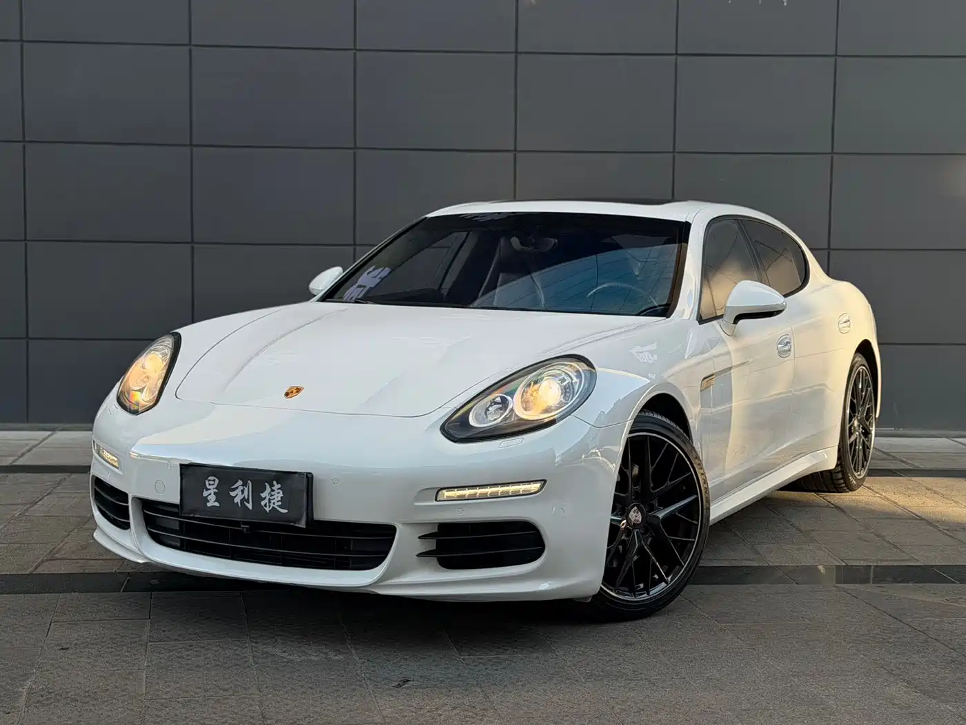 Porsche Panamera 2014 Panamera 3.0T