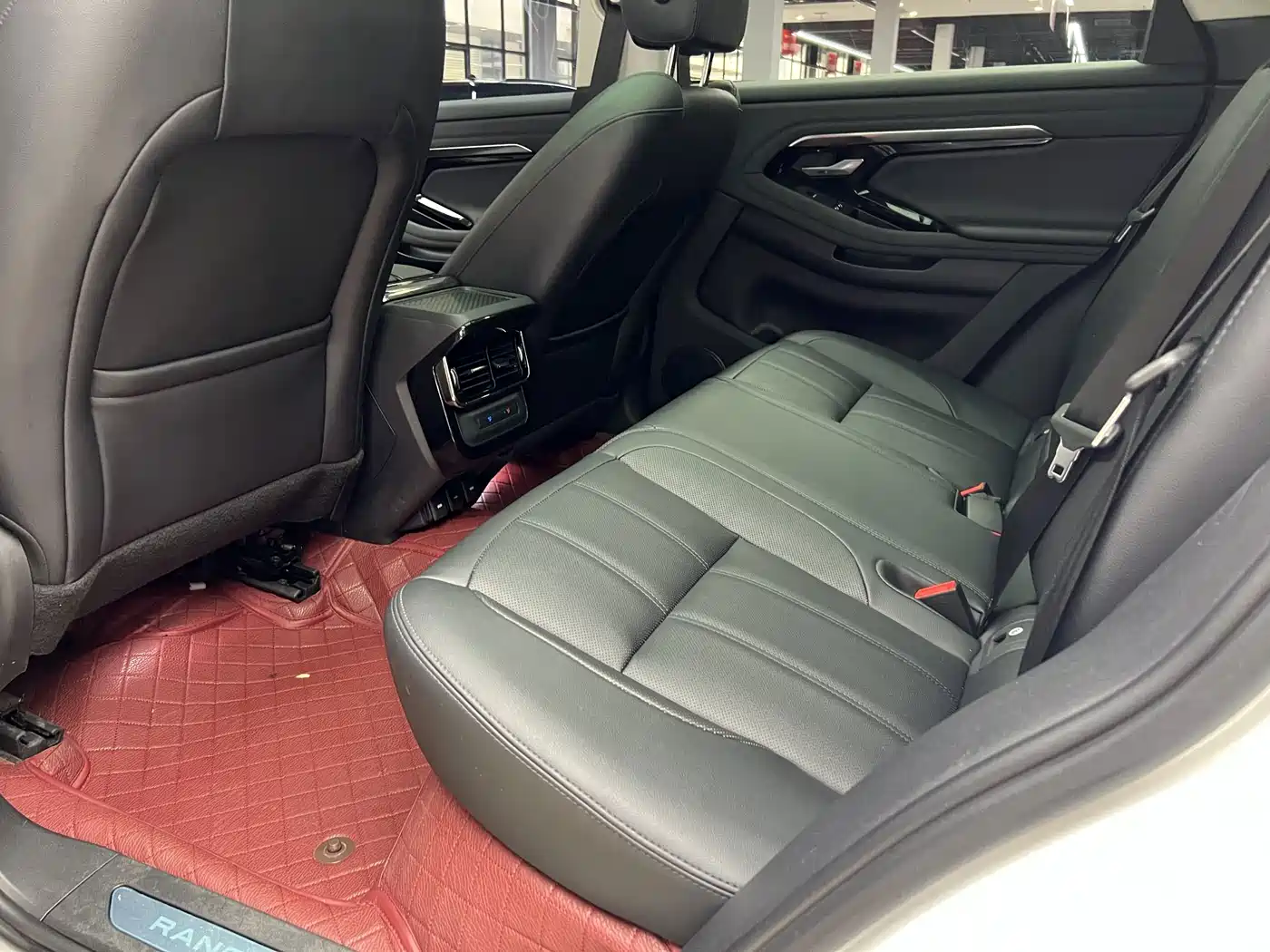 Land Rover Range Rover Evoque New Energy 2022 2021 Range Rover Evoque L P300e Luxury
