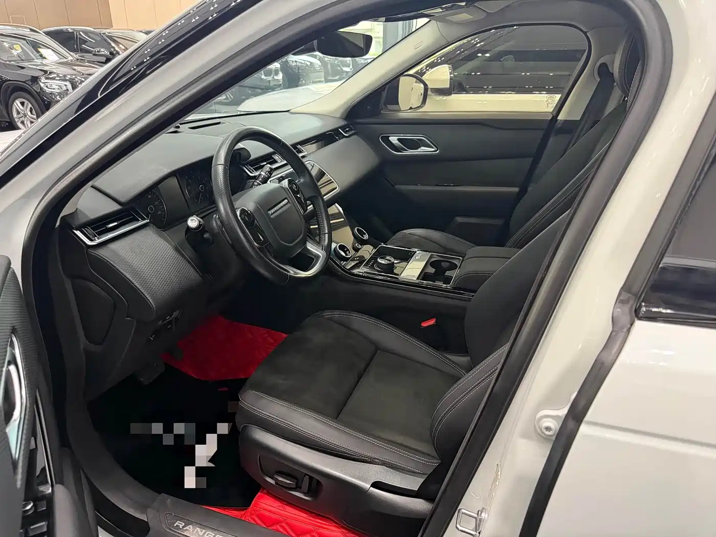 Land Rover Range Rover Velar 2019 250PS фото 4