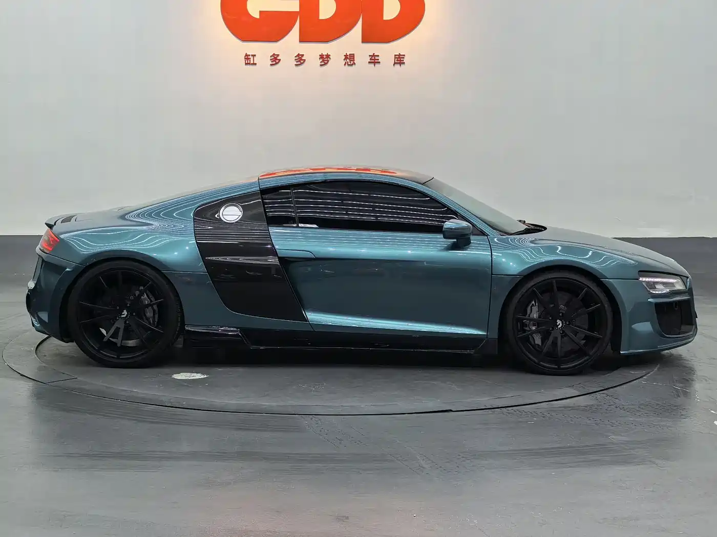 Audi R8 2014 5.2 FSI quattro фото 5