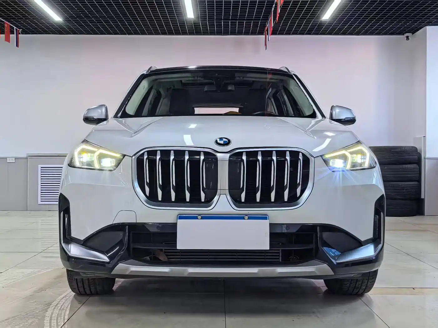 BMW X1 2023 sDrive20Li X Design Package фото 2