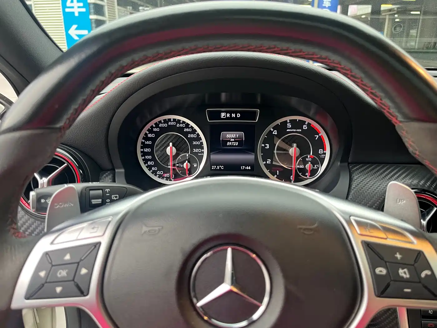 Mercedes-Benz A-Class AMG (Import) 2014 AMG A 45 4MATIC фото 7