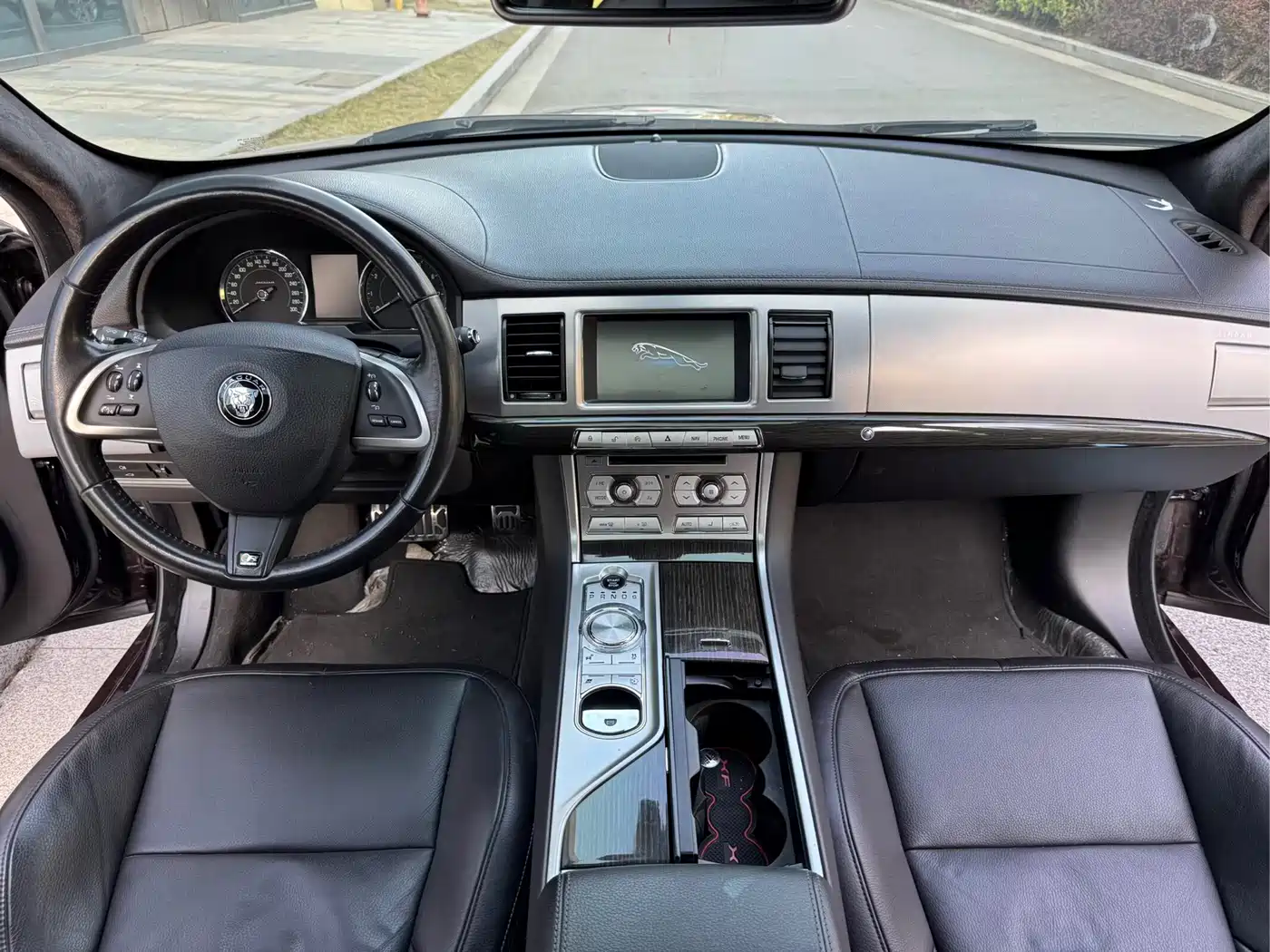 Фото 6 - Jaguar XF