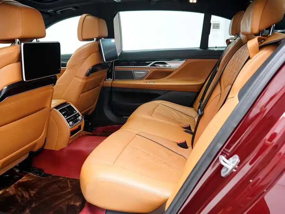 BMW 7 Series 2018 730Li Premium Type M Sport Package фото 6