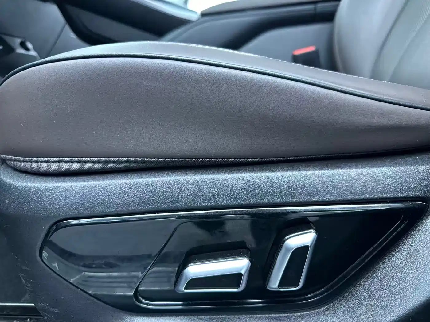 WEI PAI WEI BRAND MOCHA