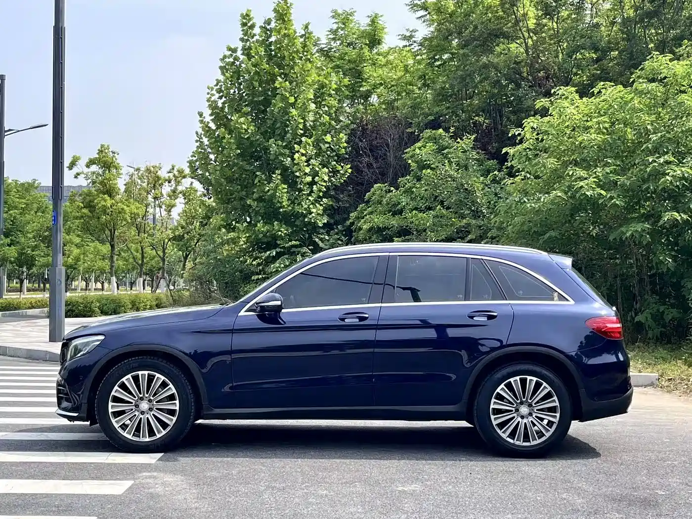 Mercedes-Benz GLC 2017 GLC 260 4MATIC Dynamic фото 4