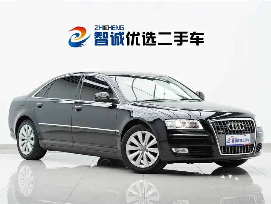 Фото 3 - Audi A8