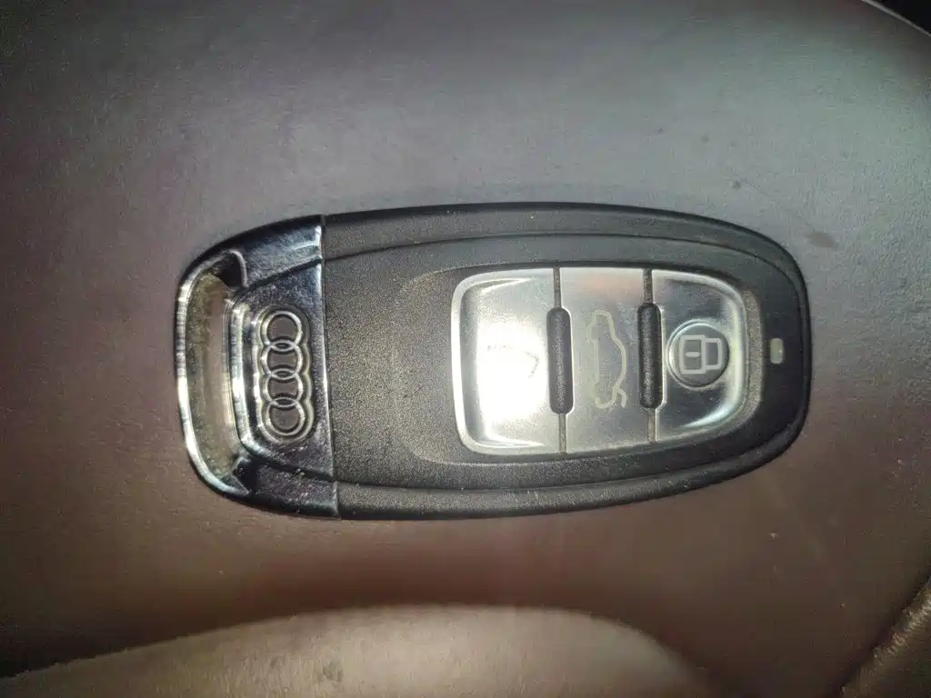 Фото 9 - Audi A5 (Import)