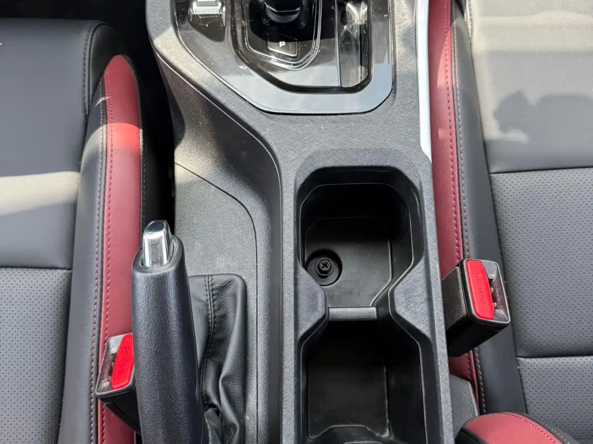 GEELY AUTOMOBILE BINYUE