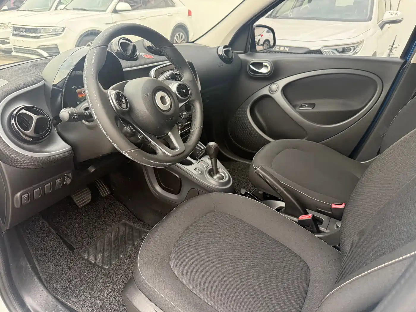 smart forfour 2017 2016 1.0L 52kW Passion Edition